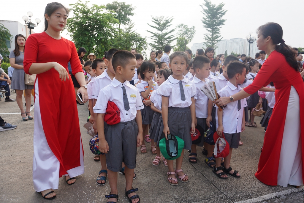 Chùm ảnh vui nhộn ngày khai giảng năm học mới