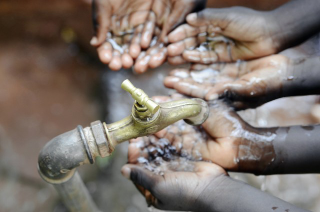 Khát nước sạch ” - Nửa thế giới đang kêu cứu