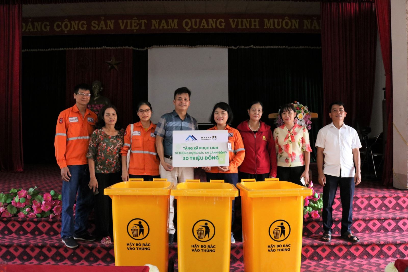 “Chung tay hành động cho thế giới sạch hơn” Công ty Núi Pháo chung tay cùng địa phương bảo vệ môi trường